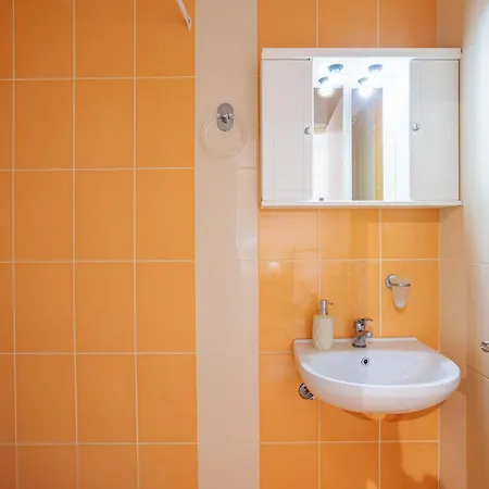 アパート Cozy Cental Retreats With Balconies