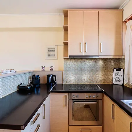 Cozy Cental Retreats With Balconies Appartement Filiatra