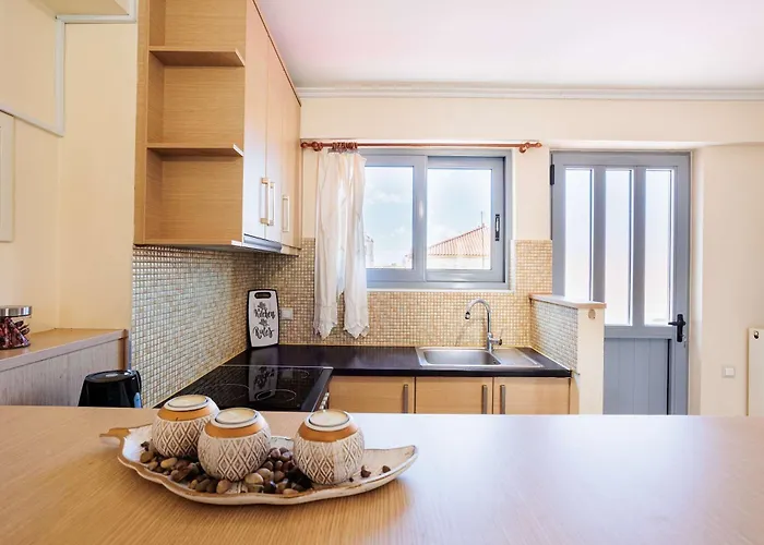 Appartement Cozy Cental Retreats With Balconies Filiatra