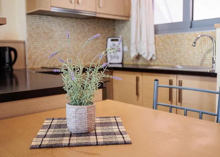 Appartement Cozy Cental Retreats With Balconies *