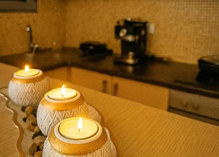 Appartement Cozy Cental Retreats With Balconies Filiatra